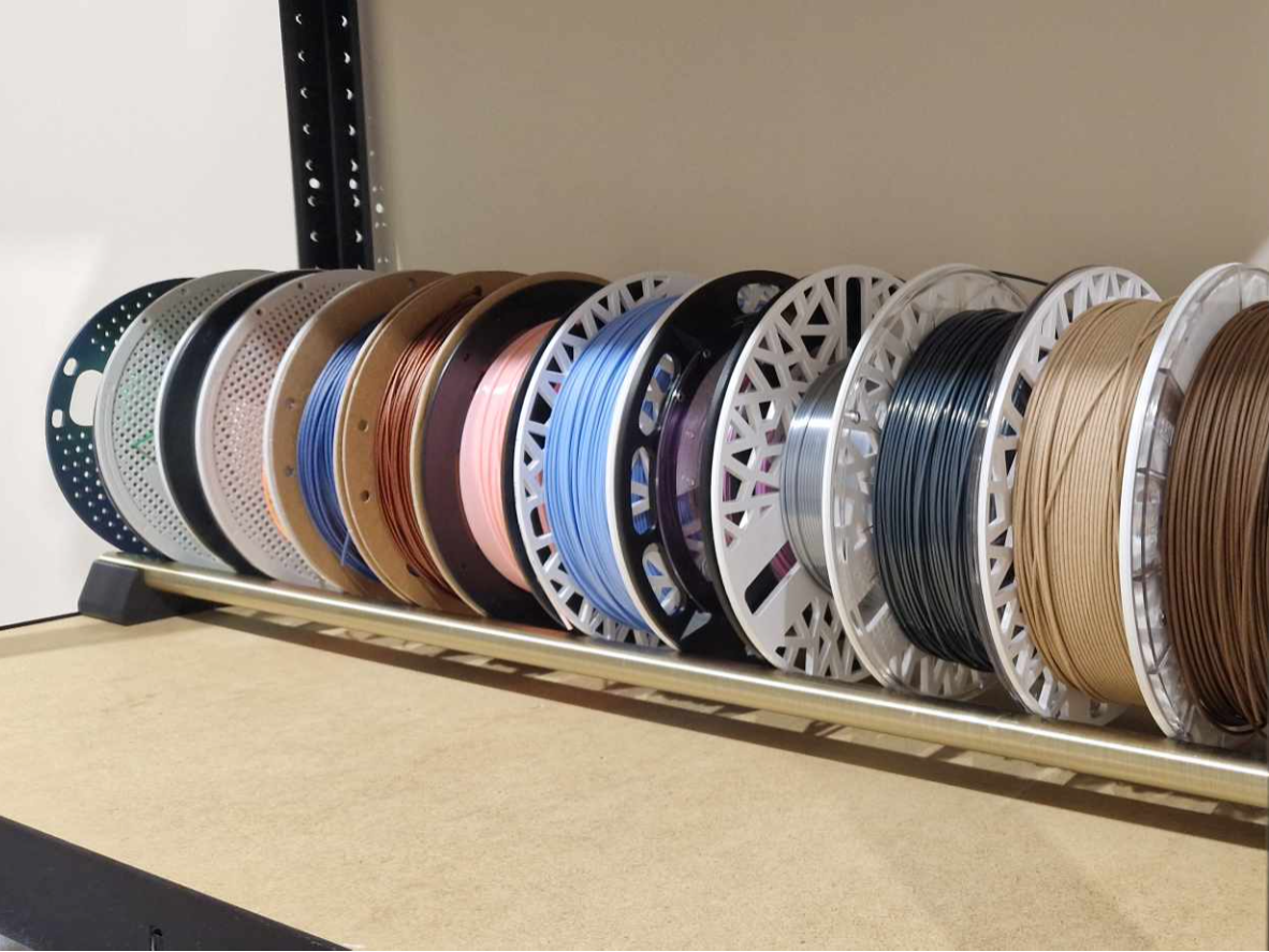 Filament spool stand