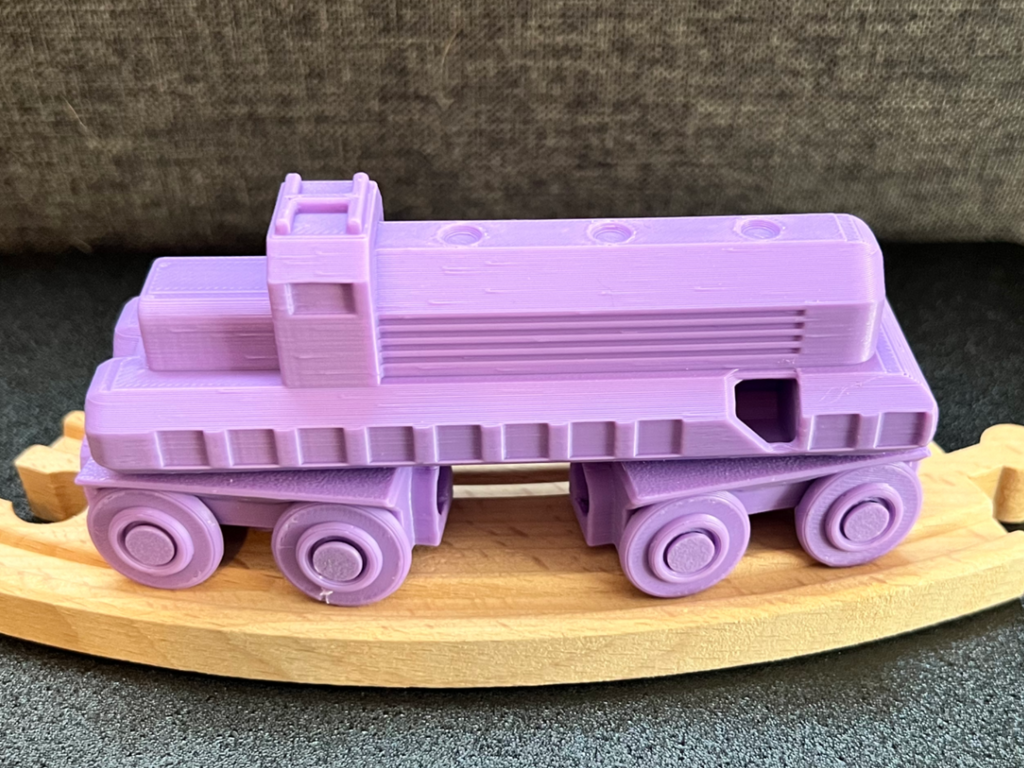 Toy Train w/ integrated Whistle (brio compatible)