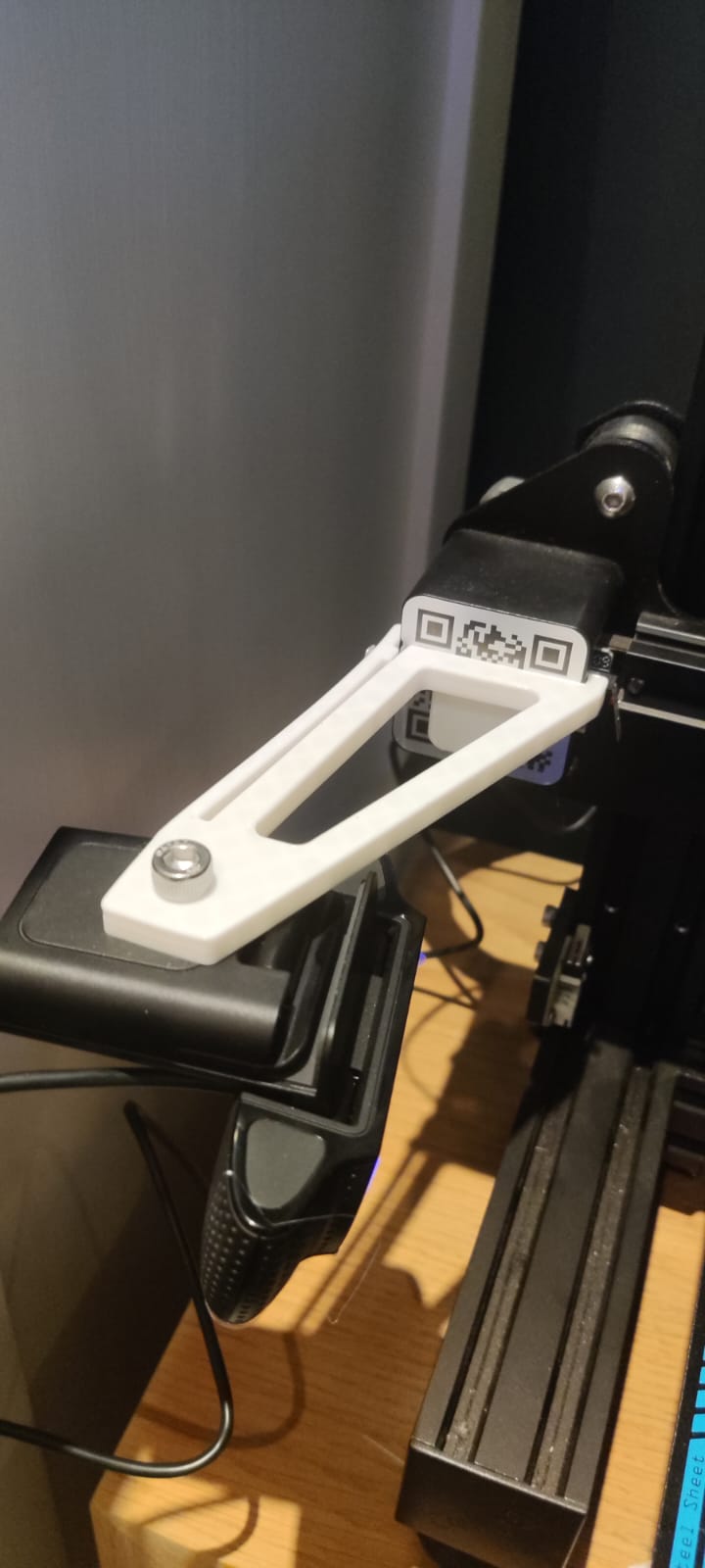 Camera mount for webcam with mounting screw