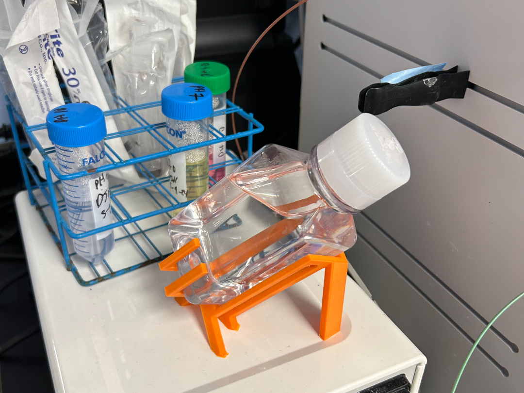 Angled Bottle Holder (45 Degrees)