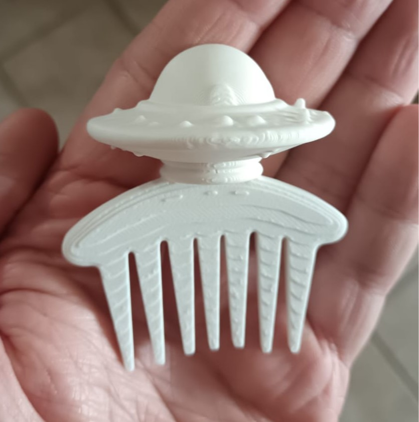 UFO Hair Comb