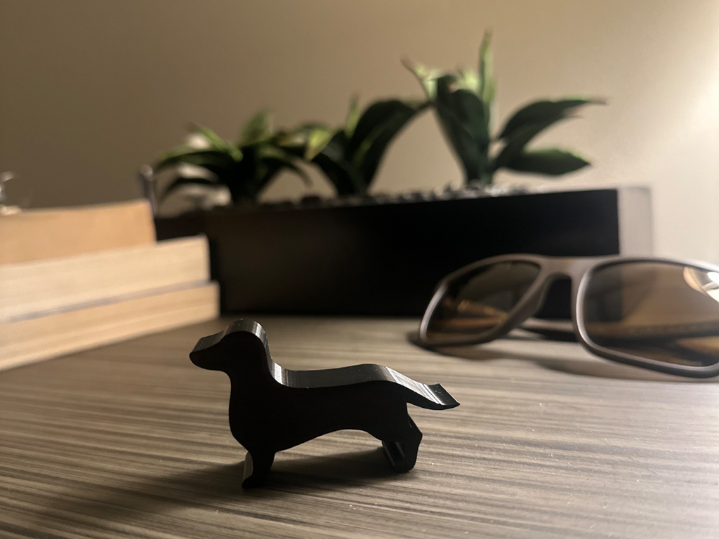 Dachshund / Weiner Dog Glasses Stand
