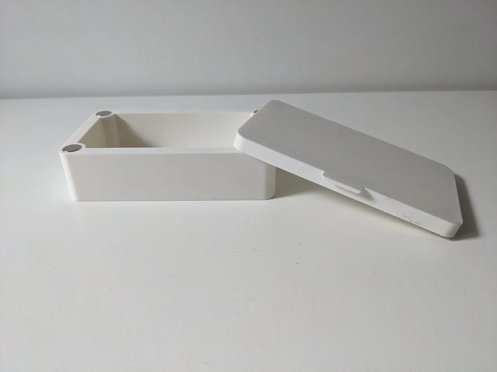 Magnetic Box