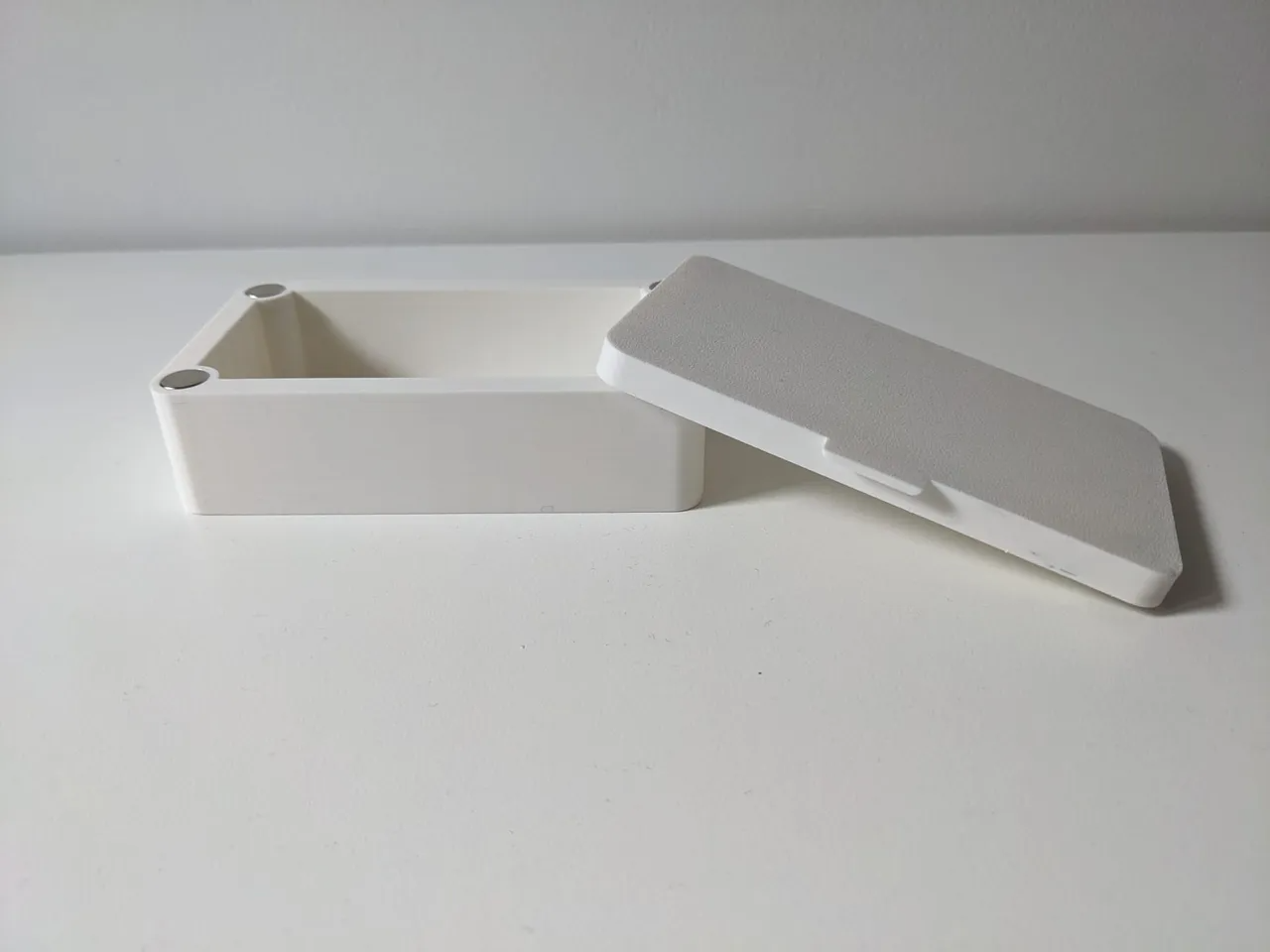 Magnetic Box