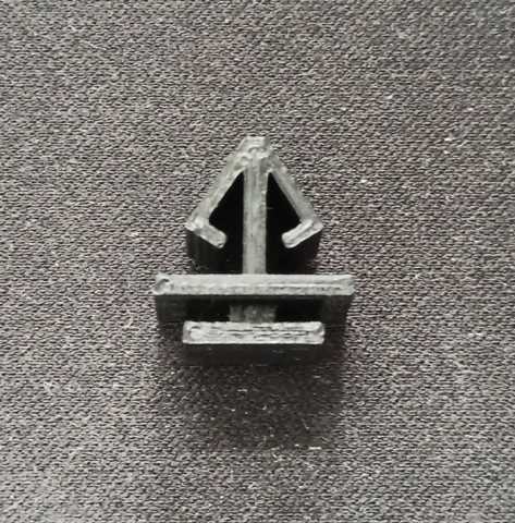 Spare clips for use in cars
