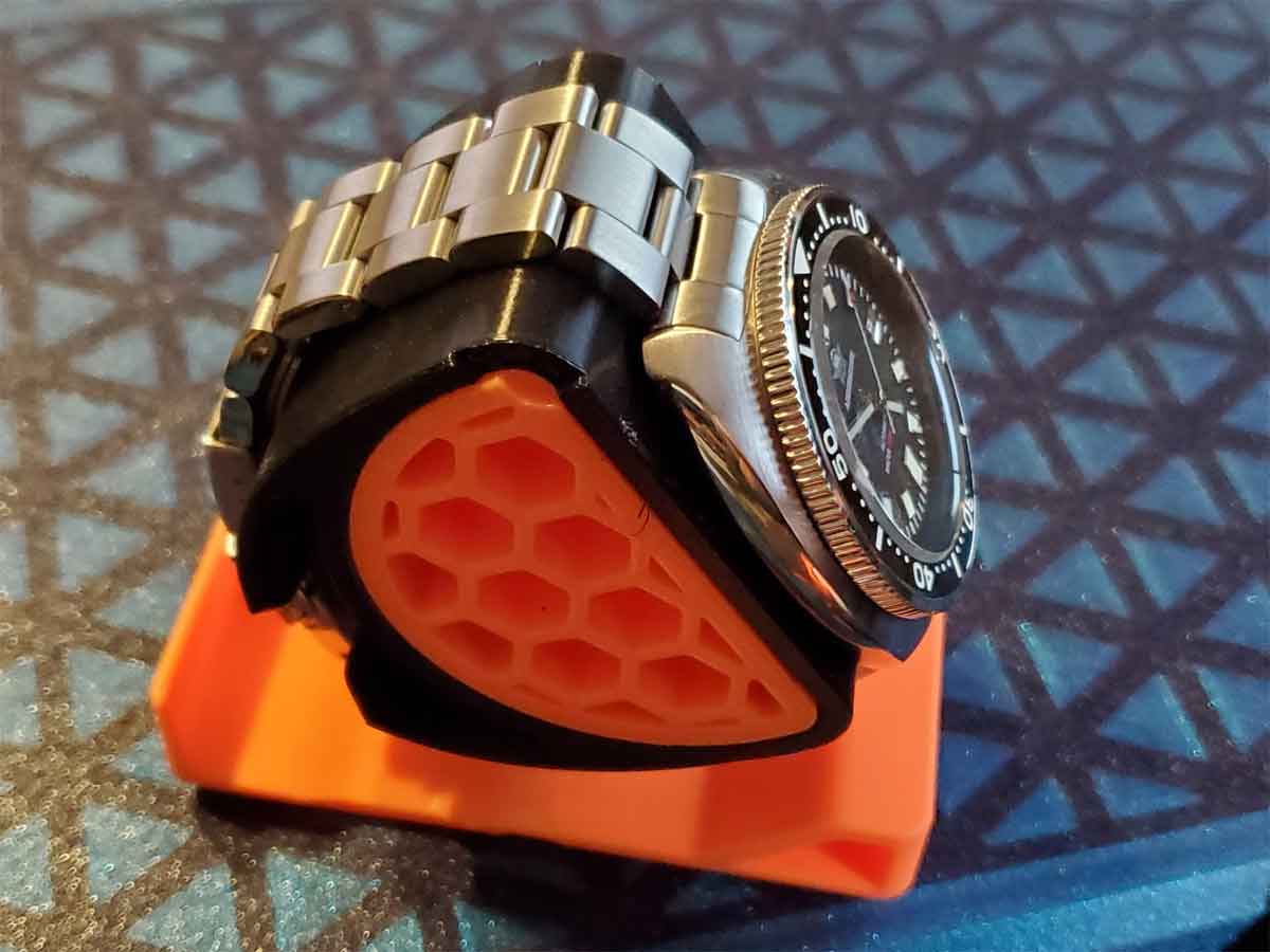 Gridfinity Watch Stand - Watches with Large Bands