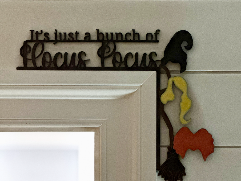 Hocus Pocus - Door Corner Decor