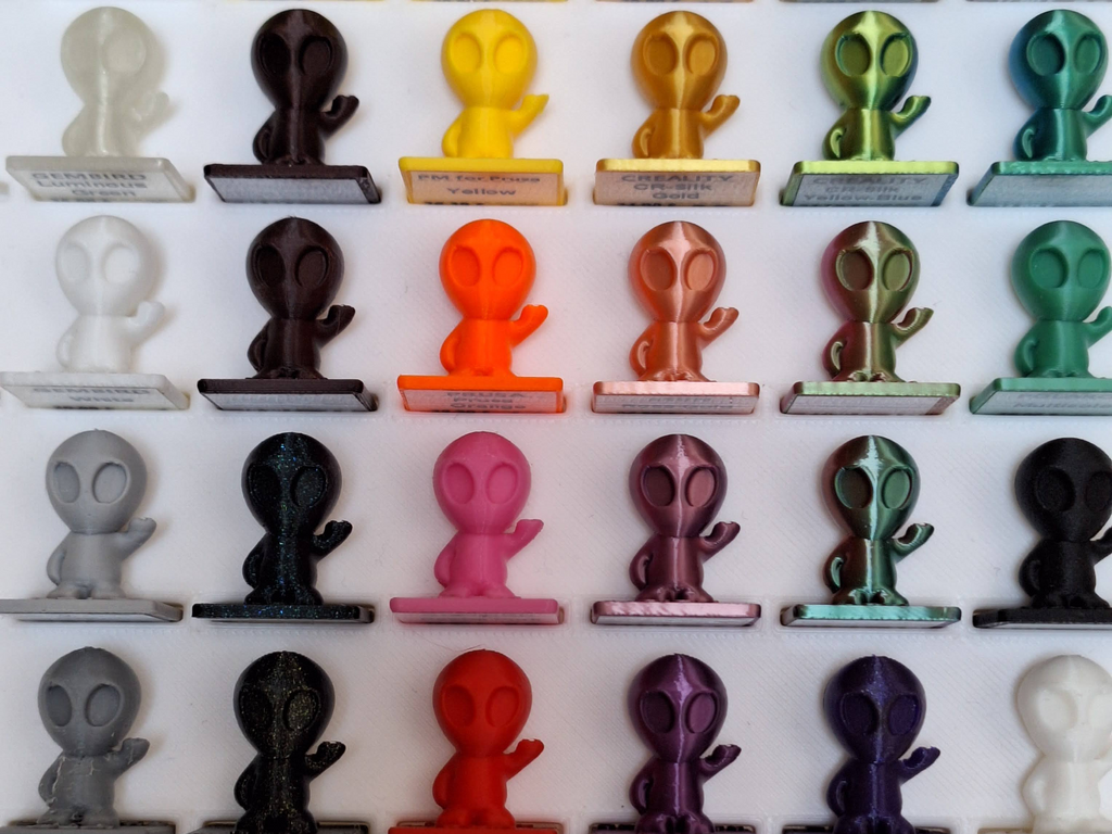 Little Alien: Filament Sample Swatch Box V-Shape