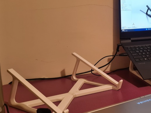 17" LAPTOP STAND