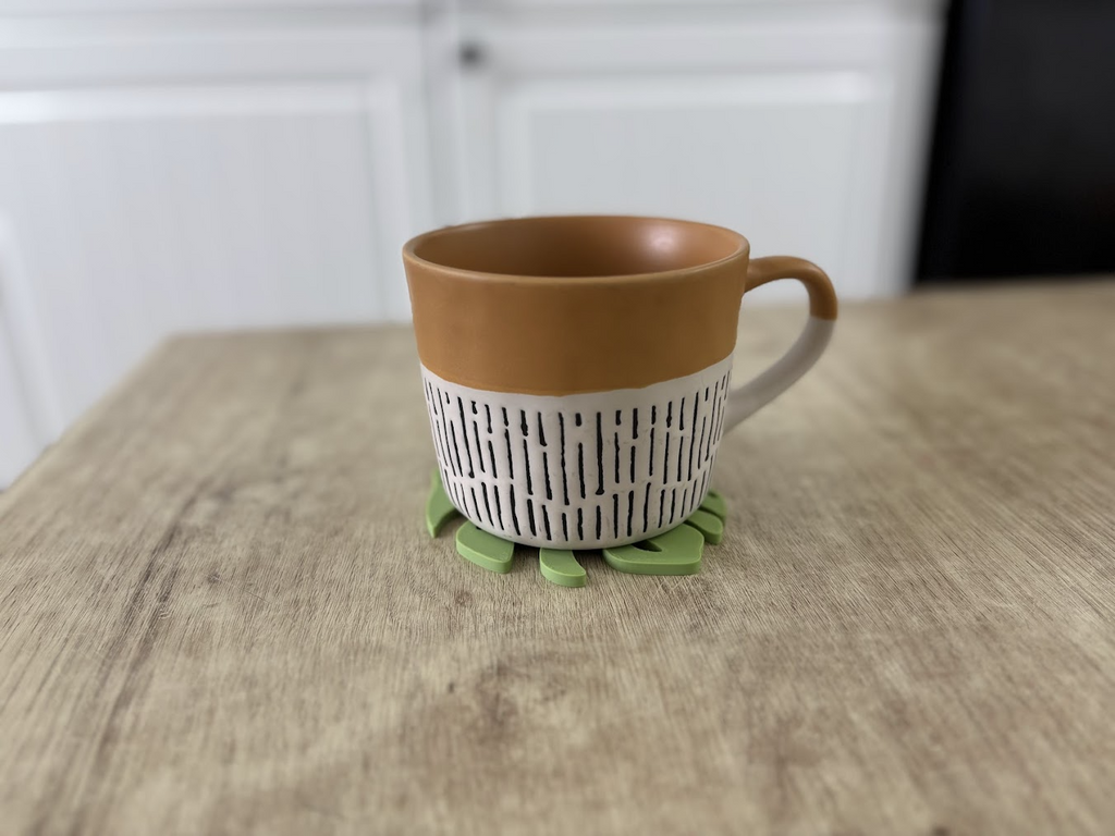 Monstera leaf drinks coaster