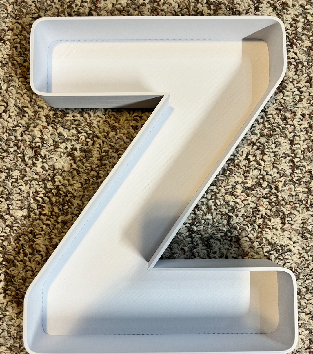 Large Letter Z - Hollow