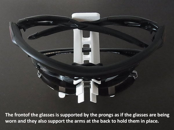 SUNGLASSES STAND