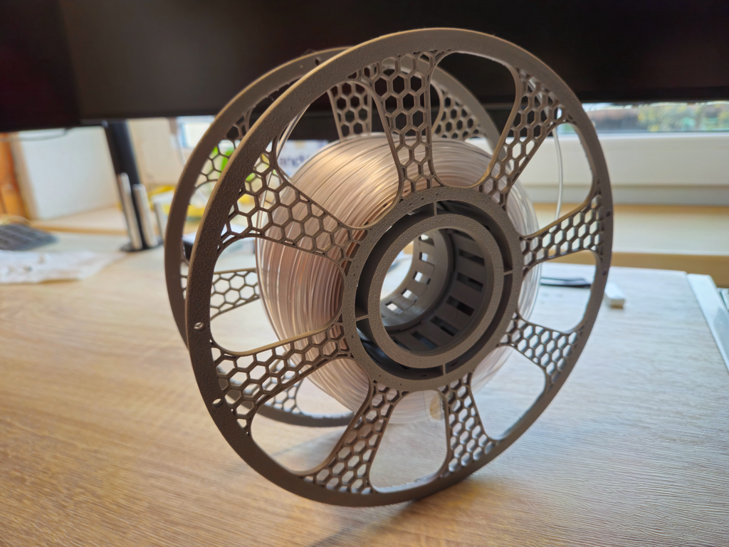 Lightweight Reuseable spool Hex Remix - 130g