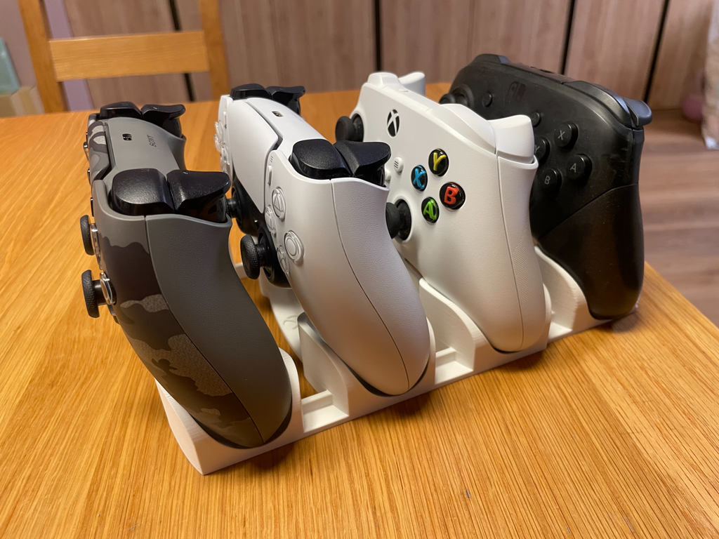 4 in 1 controller Stand(3 PS5/Xbox + 1 Switch pro)