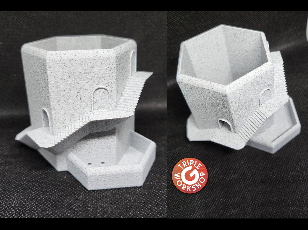 Hex Castle Planter w/ drainage 🜲