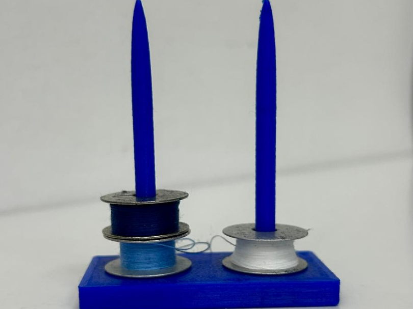 Soporte canillas de coser con imán