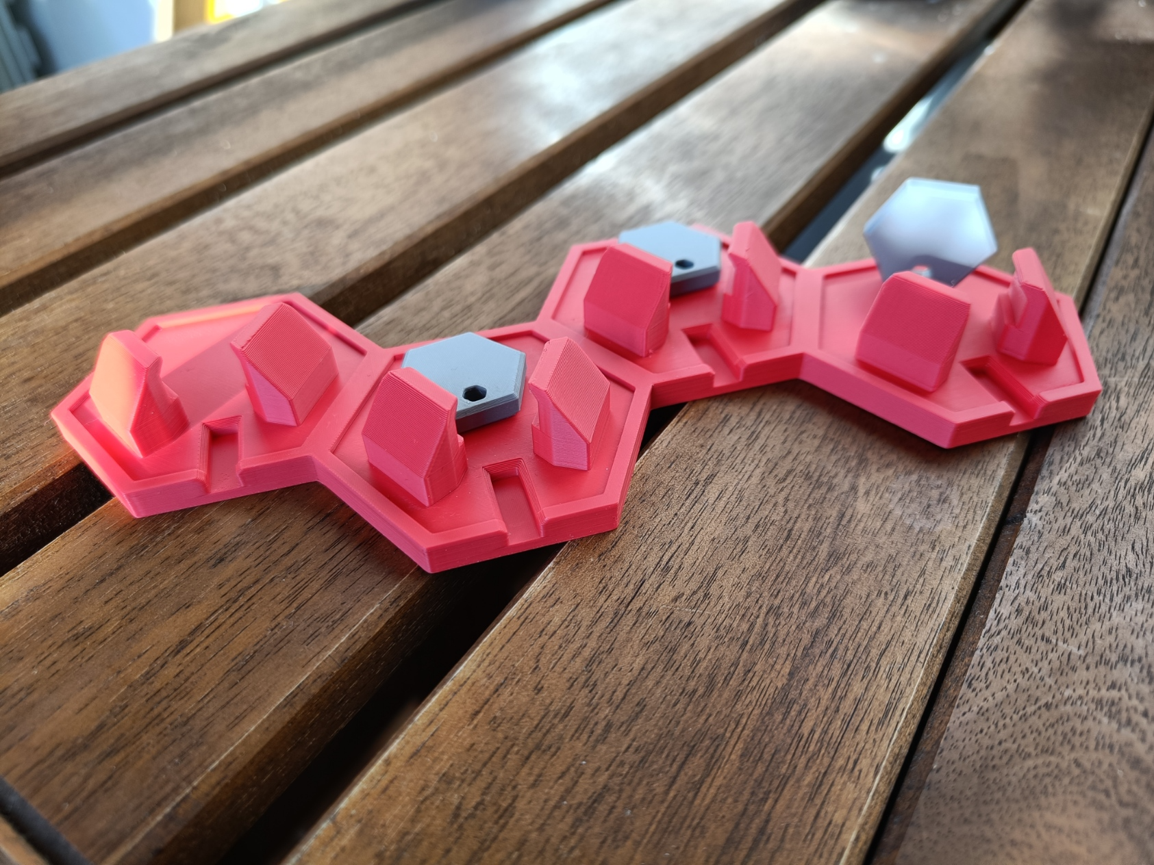 Hexa Key Hanger - bulkier remix + ironing