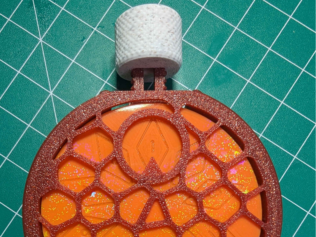 D10 spinning plate