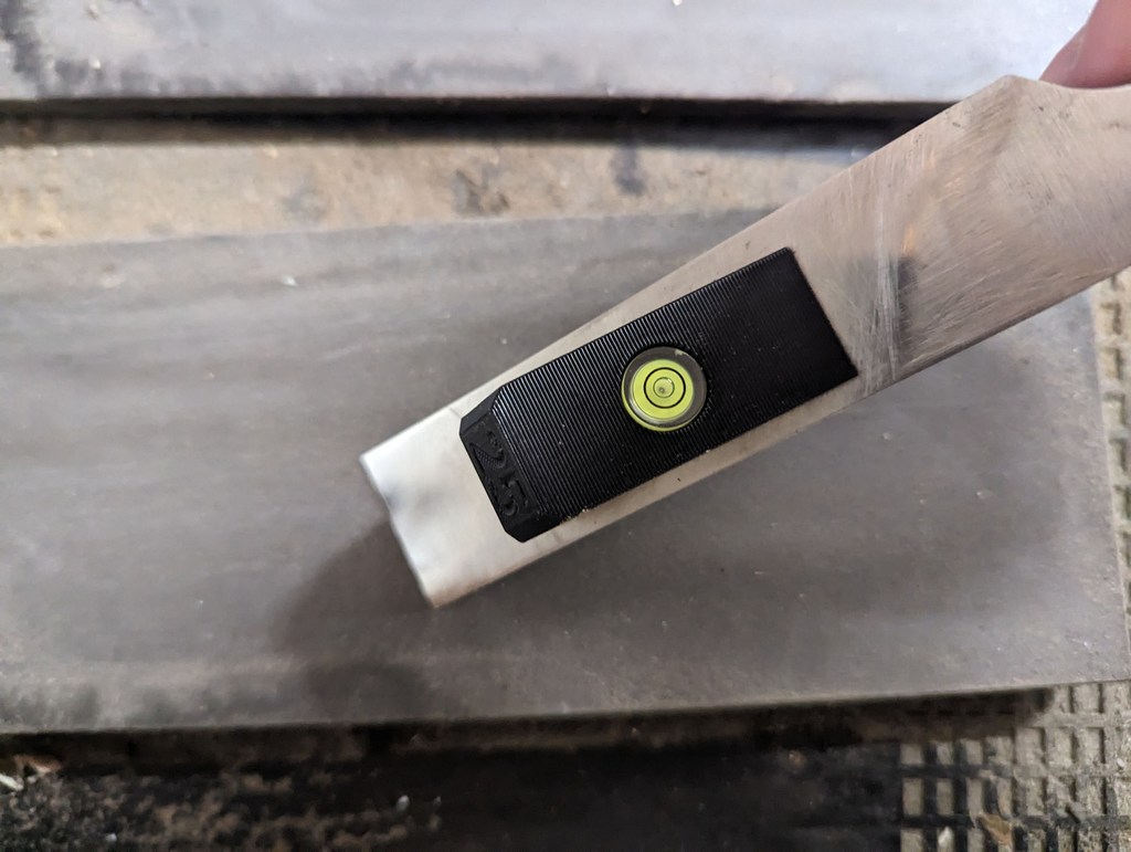 Magnetic hand tool sharpening and honing guide