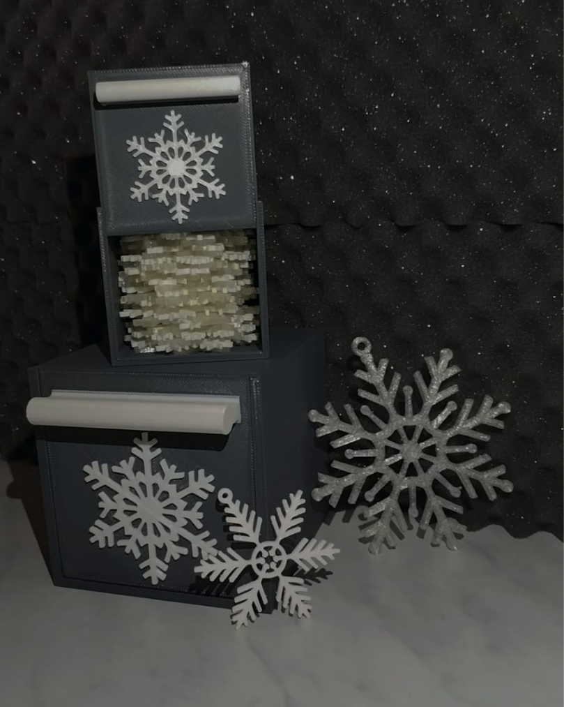 Sliding lid Christmas box