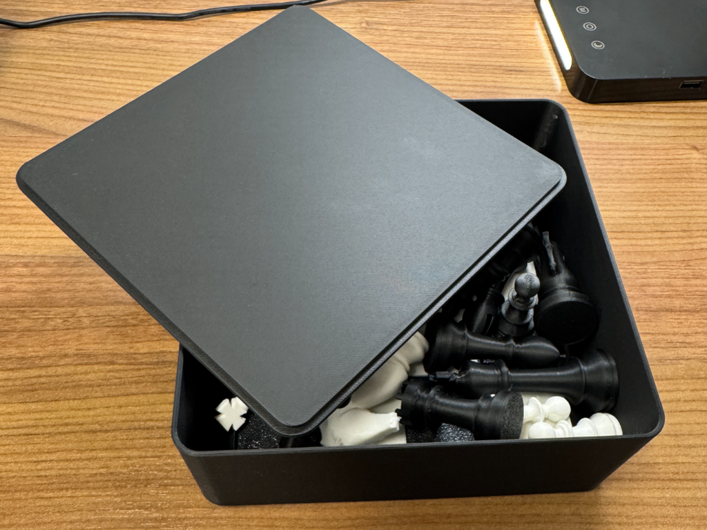 Plain Square Box