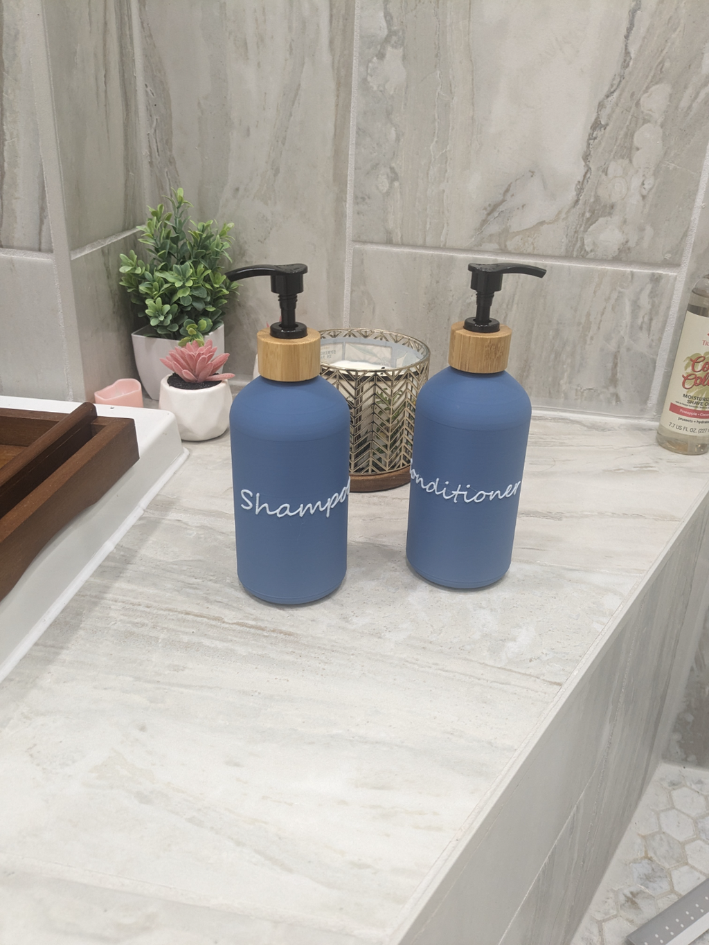 Soap/Shampoo/Conditioner Bottle