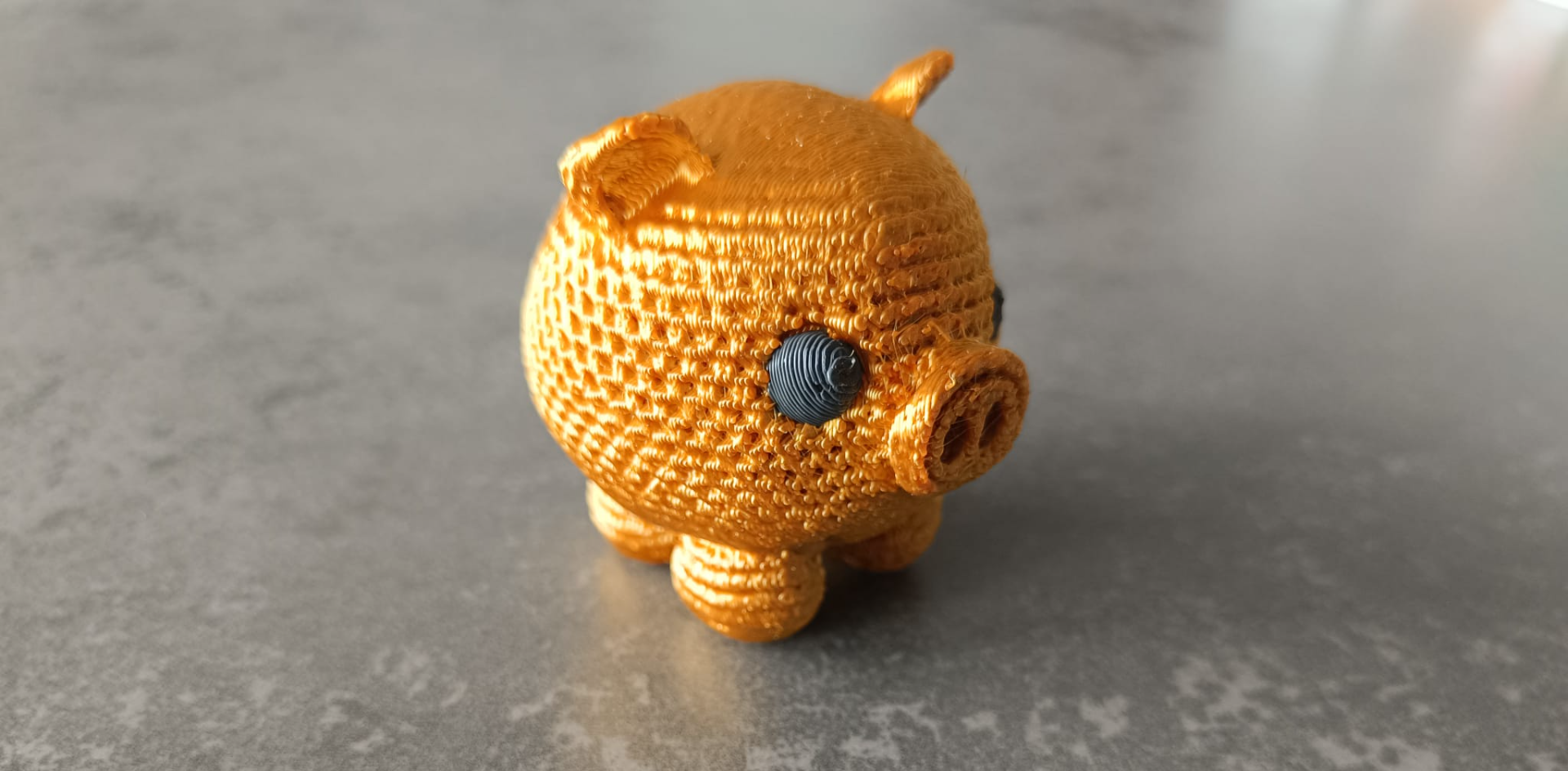Crochet pig