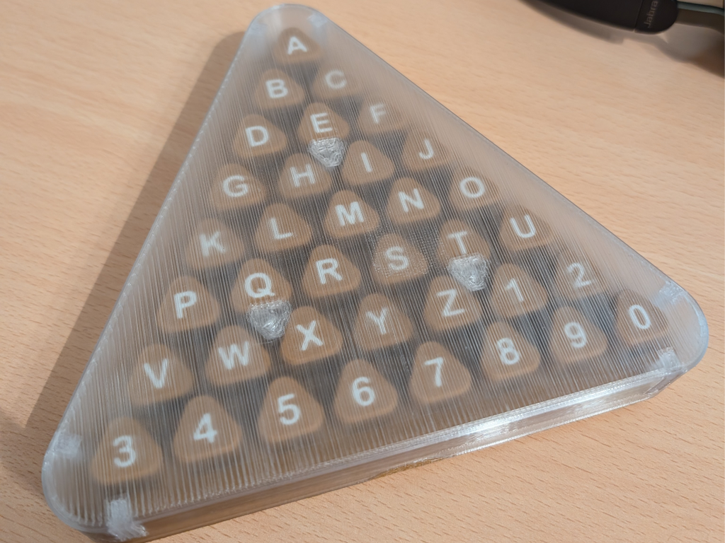 Lid for Alphanumerical Stamp Case