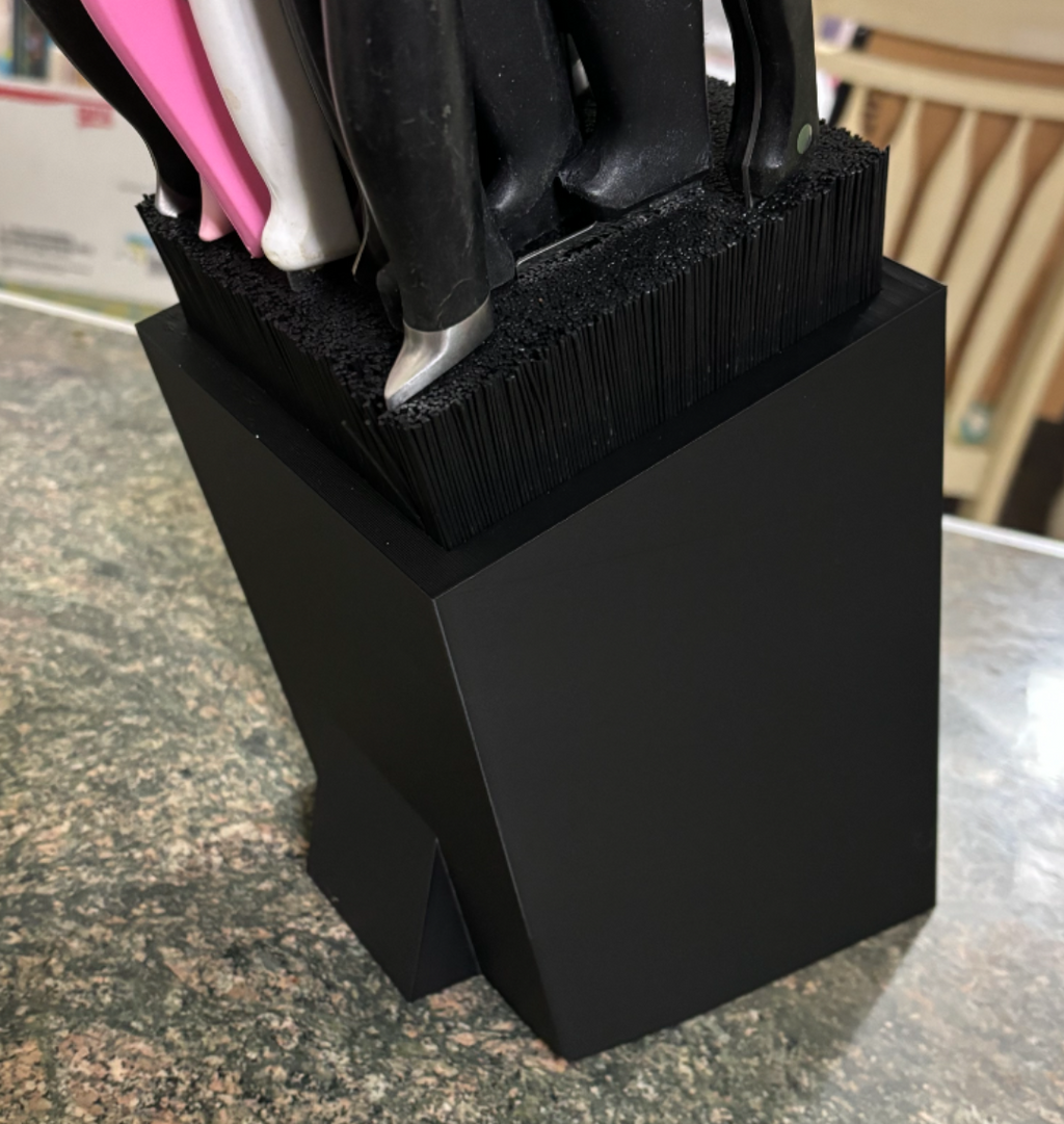 Kitchen knife holder