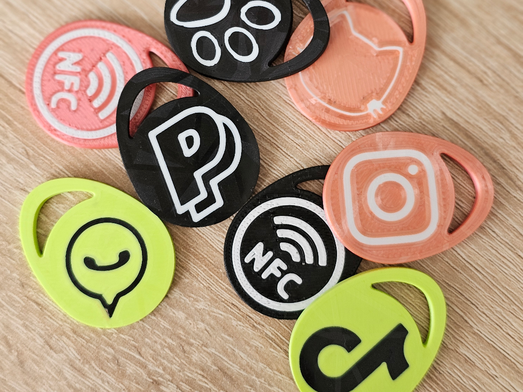 Stylish NFC Keychains - COMMERCIAL FREE