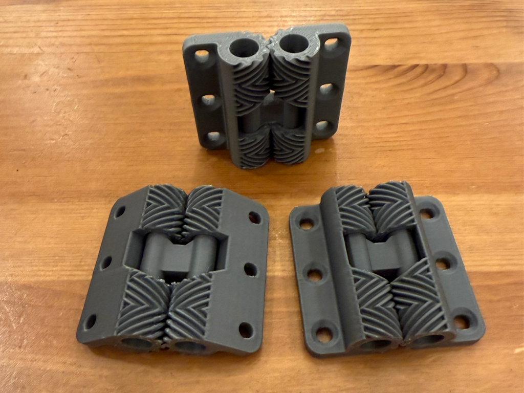 Mini Hinge Gear Assortment, PiP, Countersunk Holes