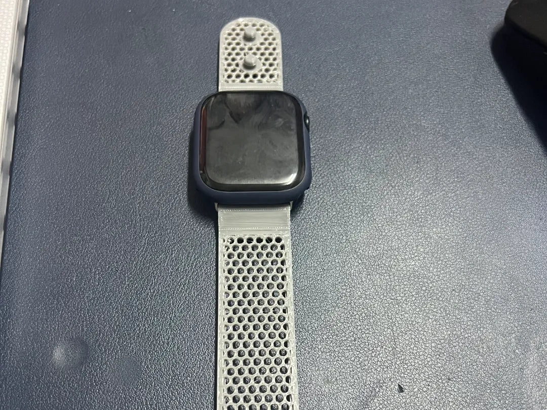 iWatch45mm镂空表带