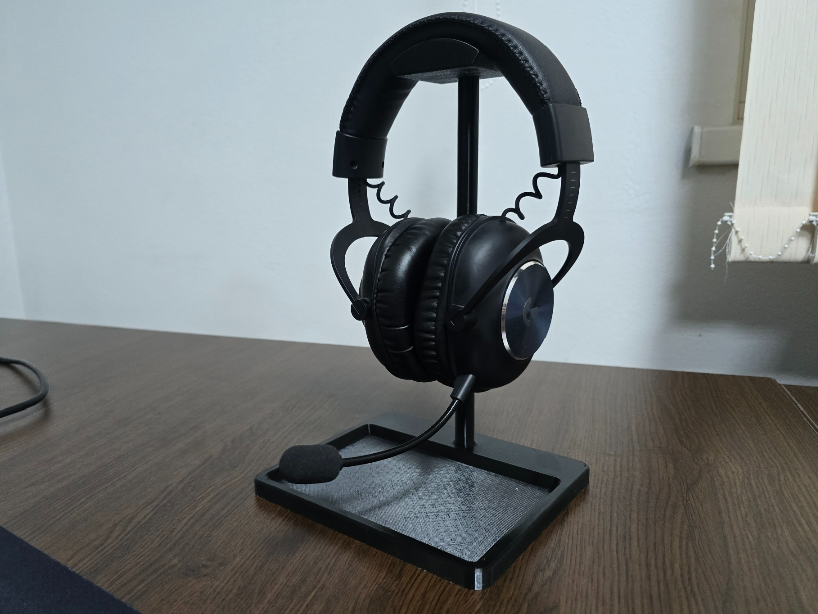 Headphone Stand TZ Design