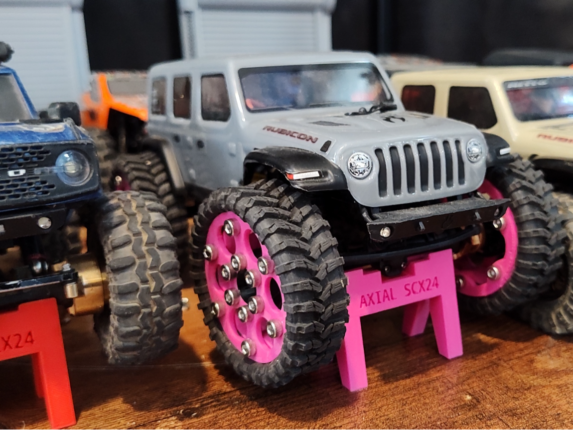 scx24 work stand