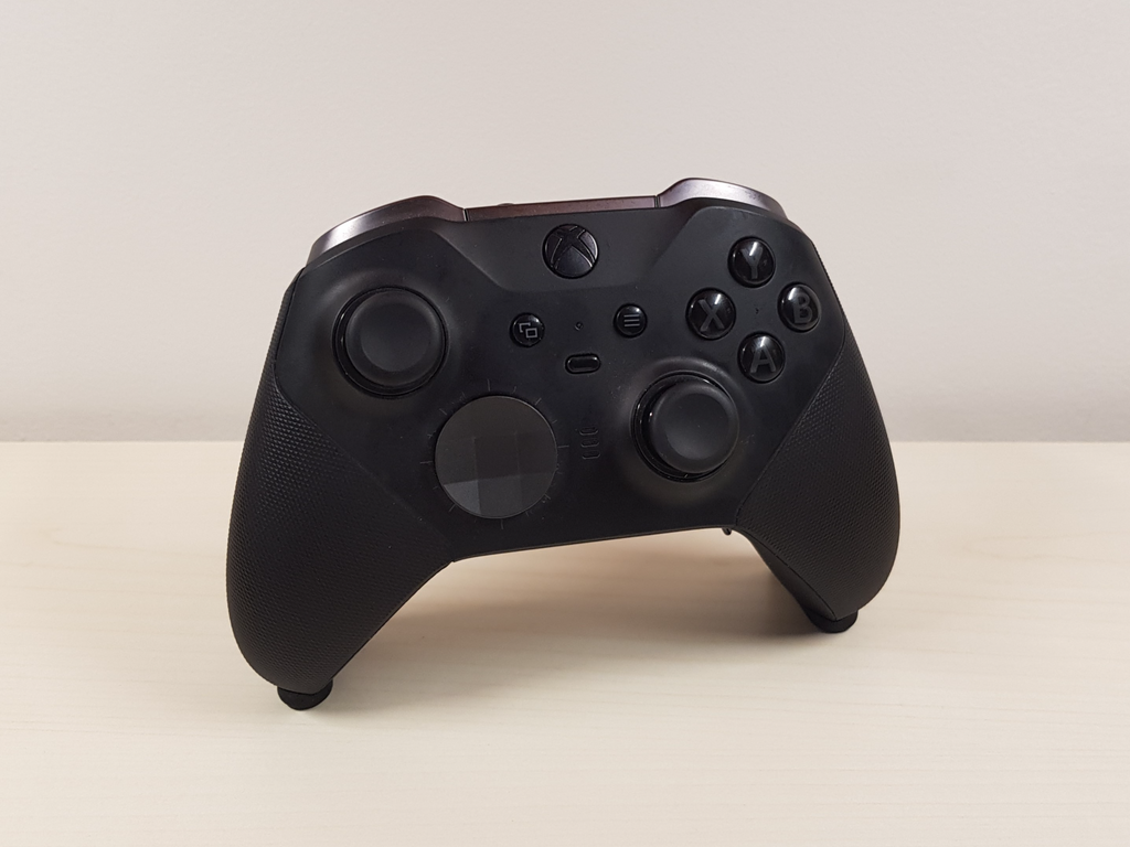 Invisible Xbox Elite Series 2 Holder Minimalist