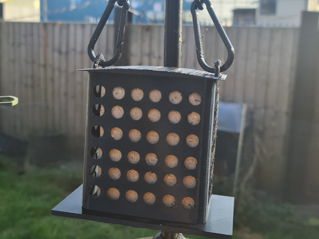 Suet bird feeder