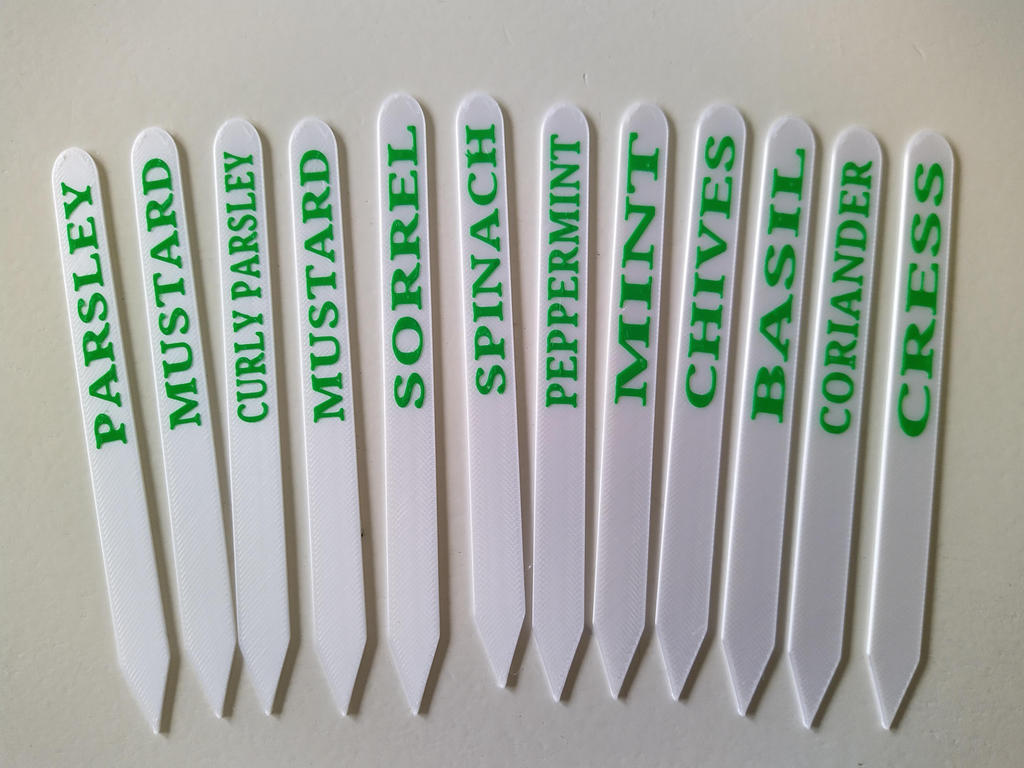 COMMON GARDEN HERBS STAKES SIGNS