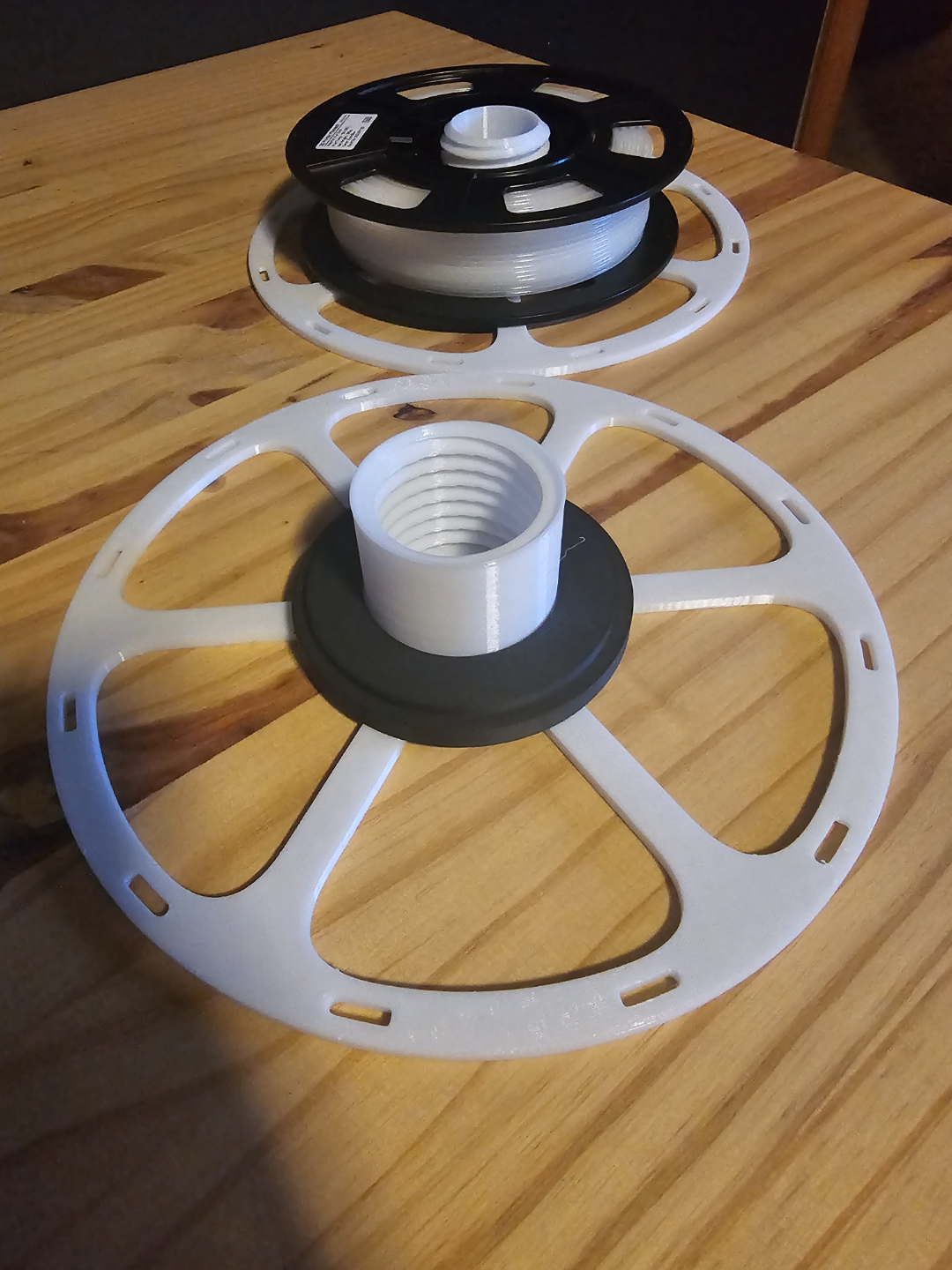Small spool spacer