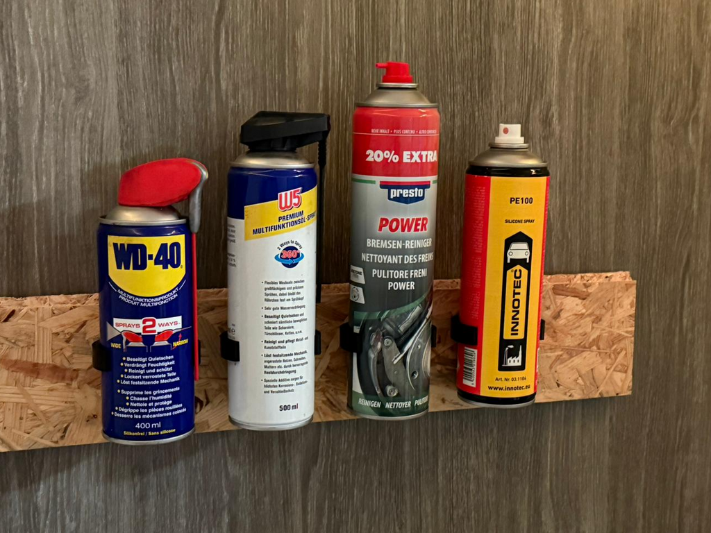 spray can holder
