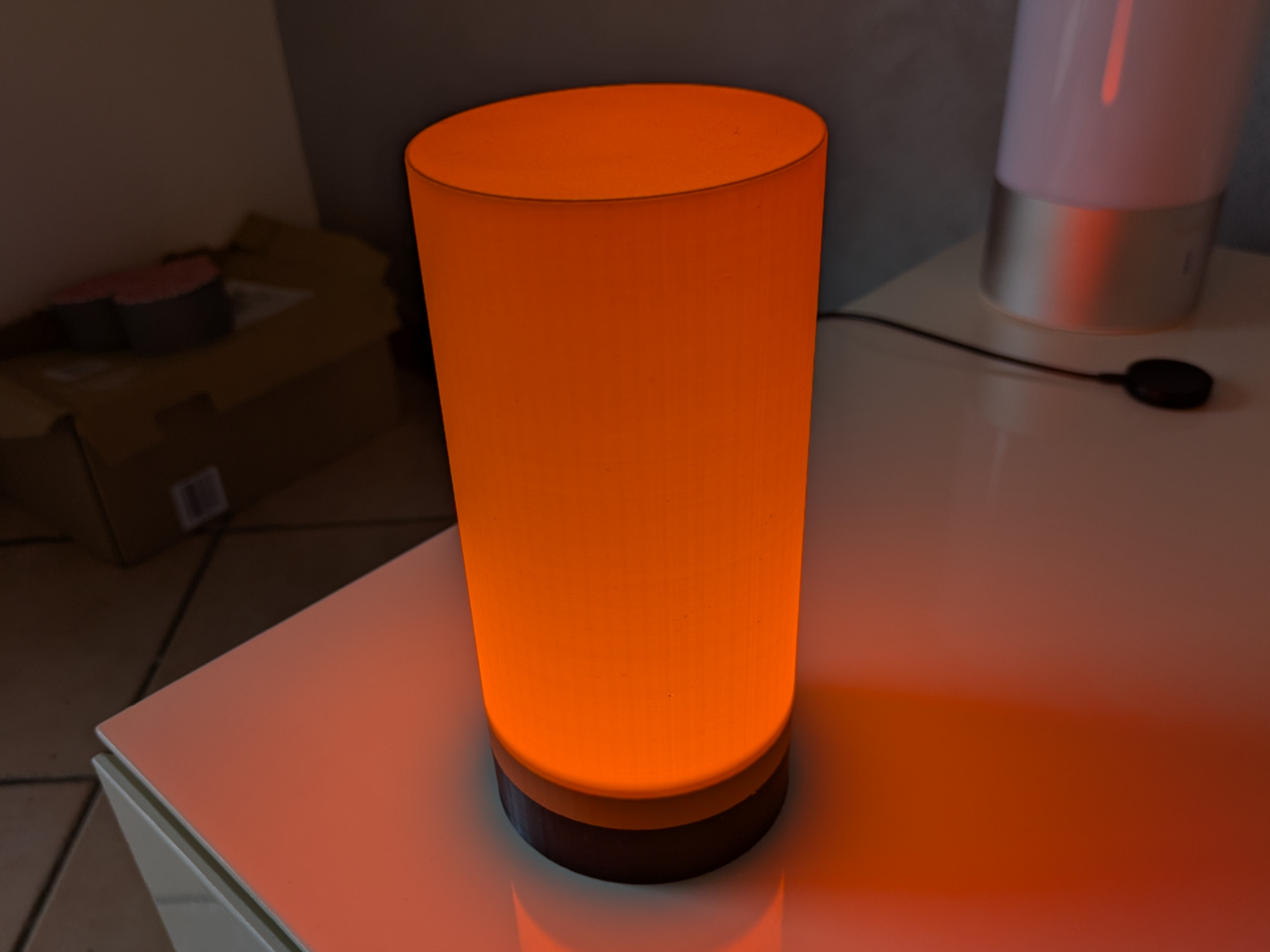Colored table lamp