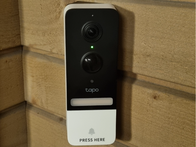 Tapo D230(S) 45° deg. angle wall mount