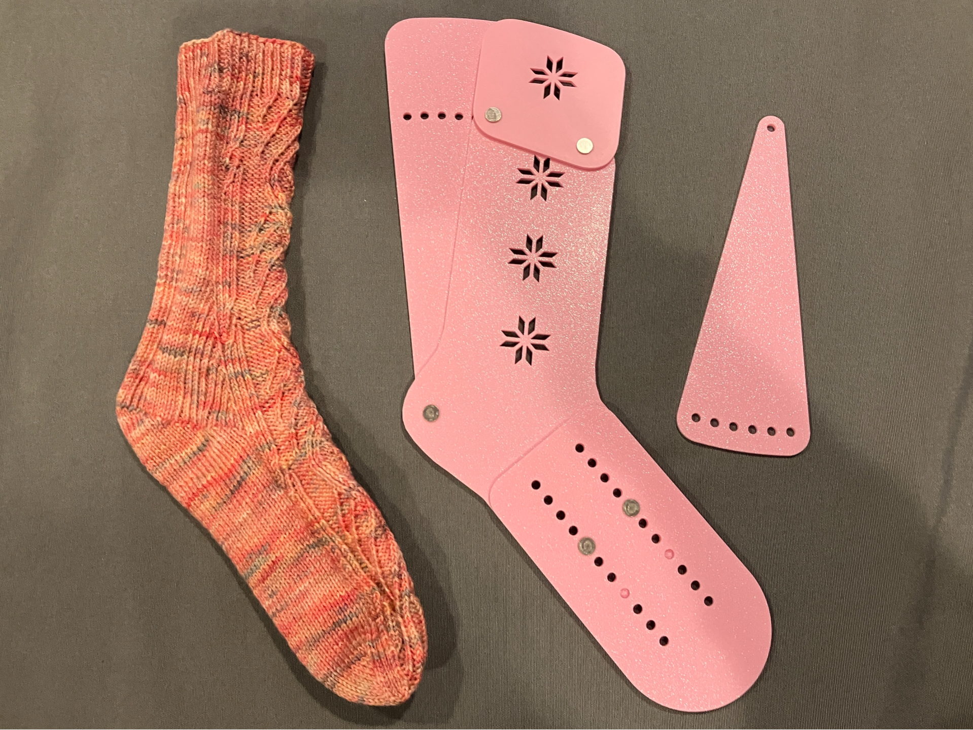 Adjustable Leg/Calf Sock Blocker