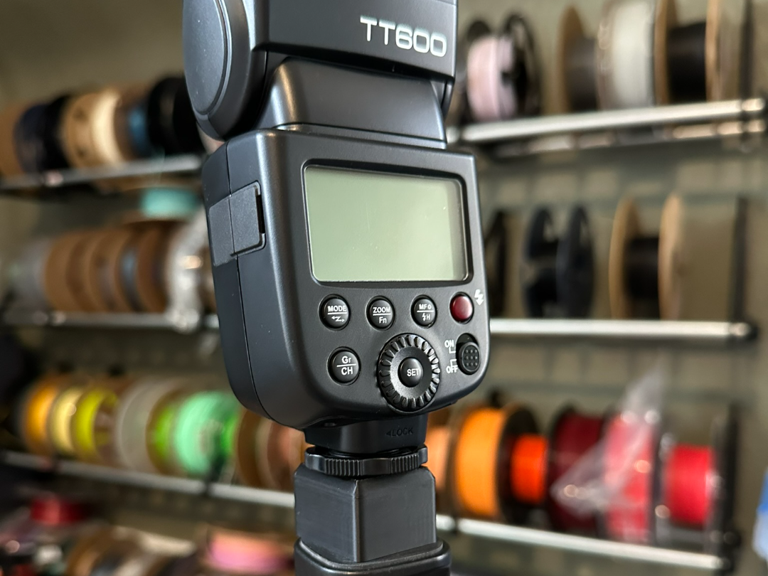 Godox TT600 Tripod Adapter for Ubeesize Tripod