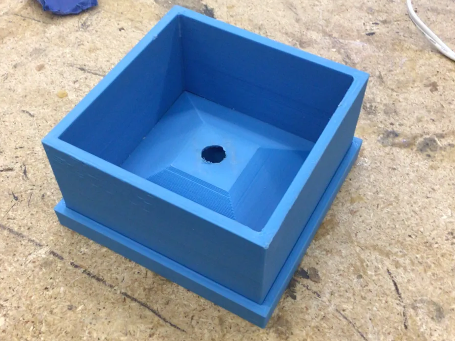 3D Print Concrete Clock Form - MakerWorld Clock