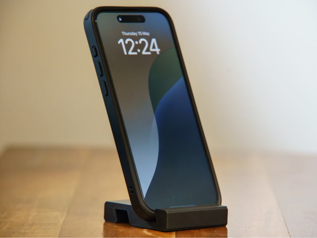 Slim Phone Stand (low filament usage)