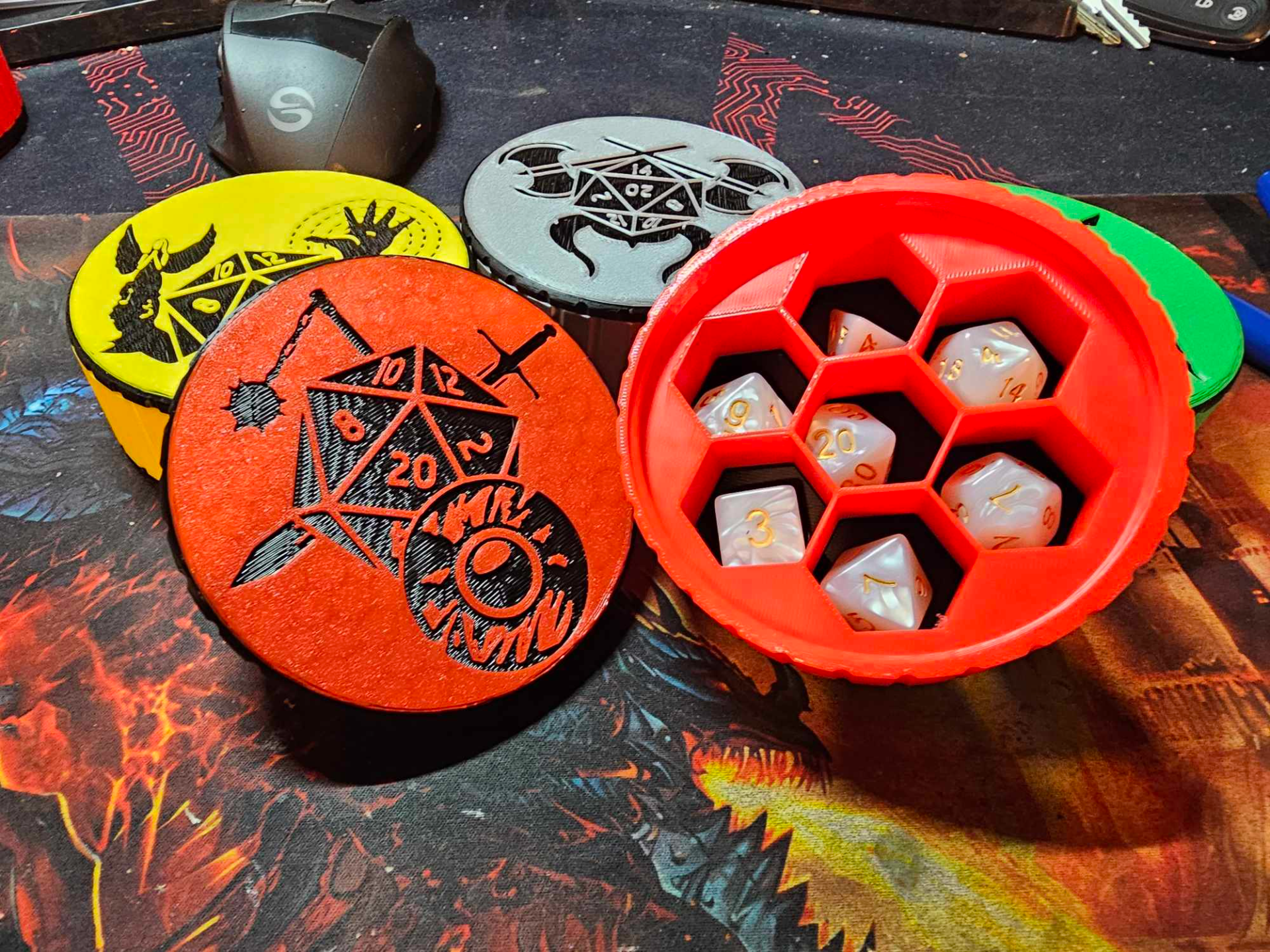 Fighter-Class Dice Garrison/ With Screw top lid
