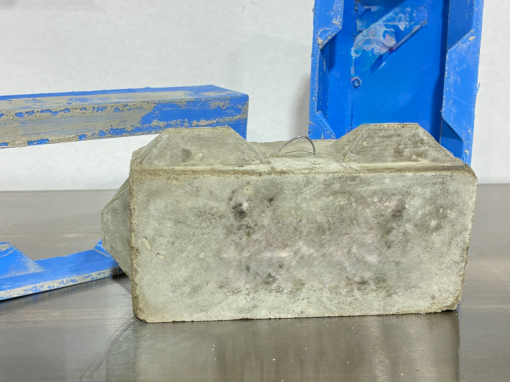 Mini Concrete Mafia Block Mold