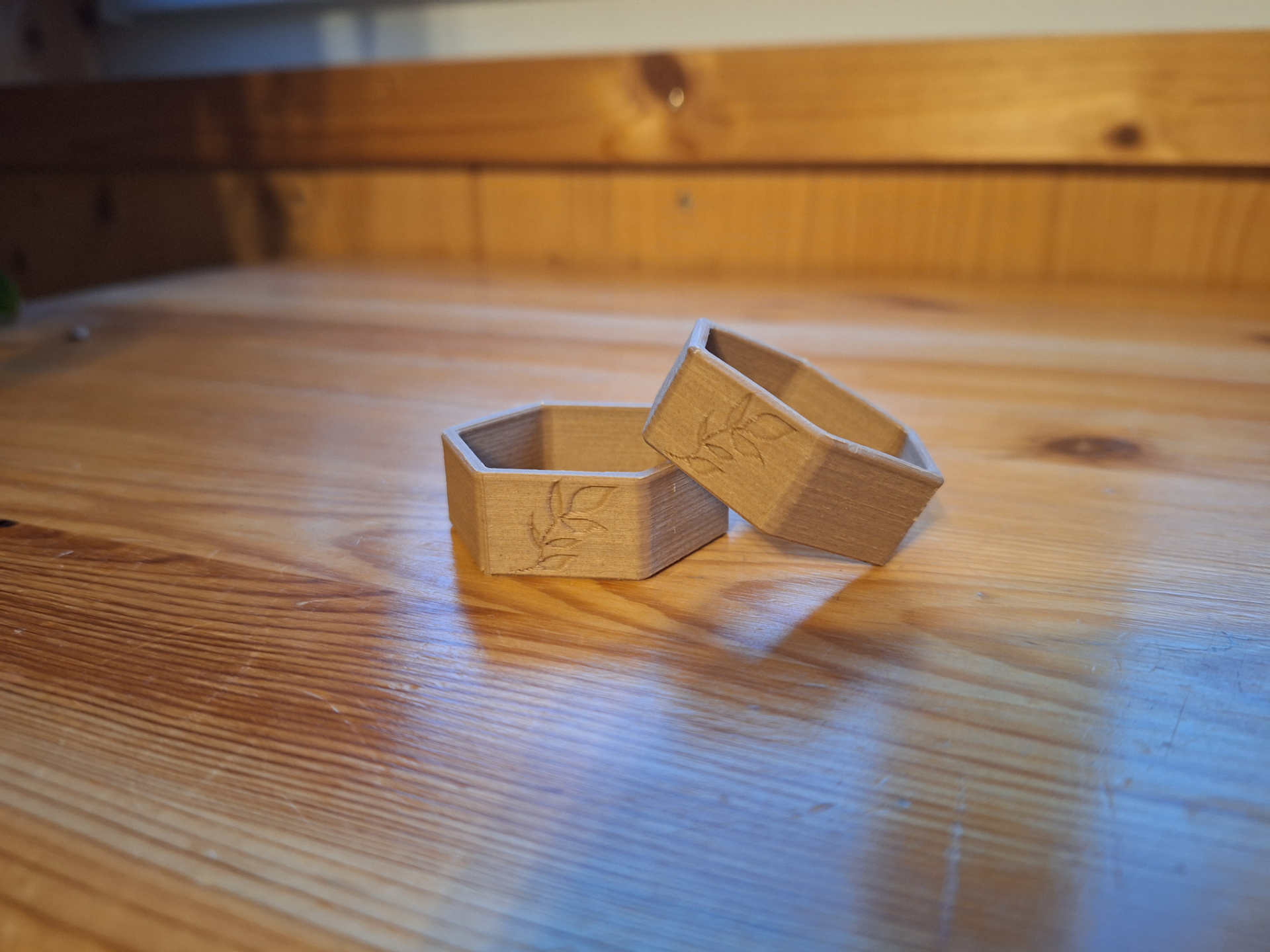 Napkin ring with engraving