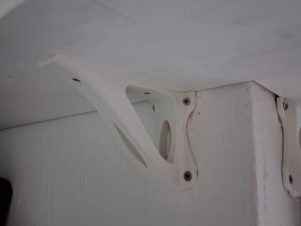 Topology optimized Shelf Bracket | 200mm Depth