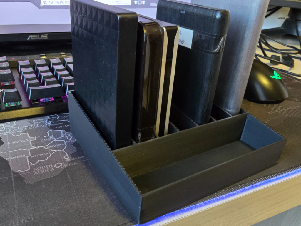 External HD Organizer Box 7 Slots + Cables Slot